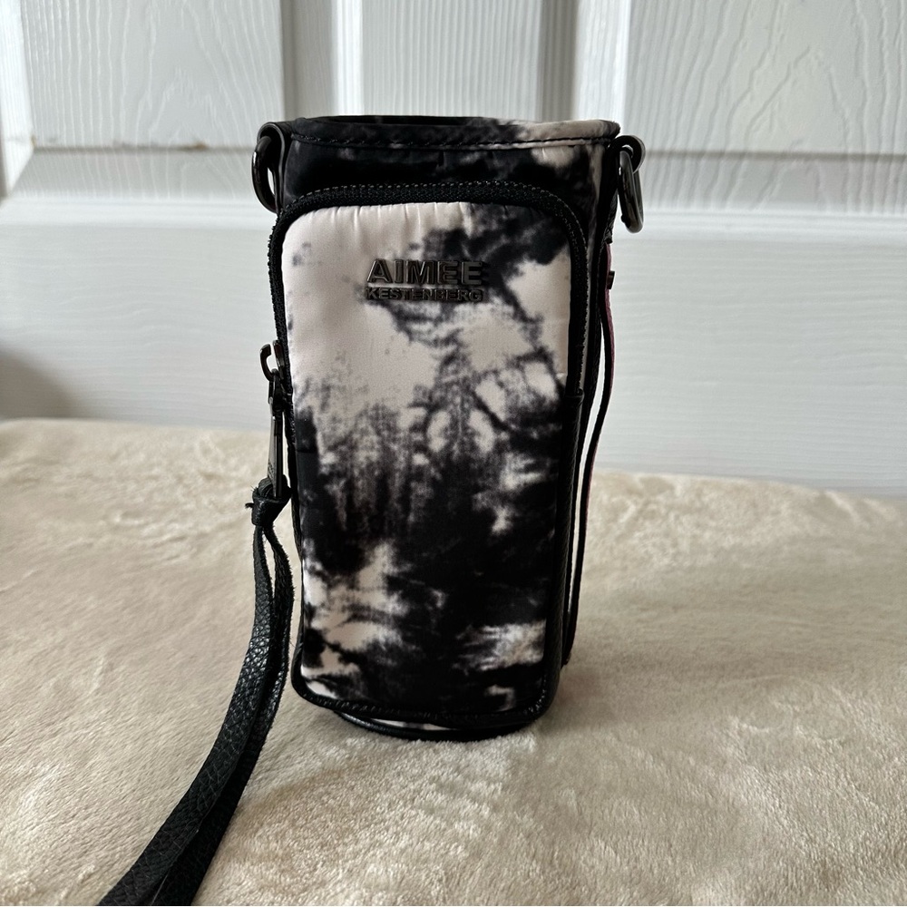 Aimee Kestenberg "On Top of the World" Water Bottle Crossbody. EUC Tie Dye Nylon